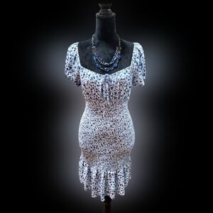 Wild Fable Sweetheart Neck Blue, Mini Floral Dress